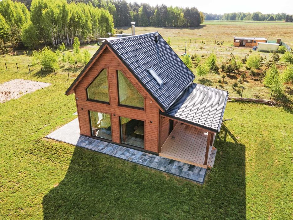 Rumiane Chatki - Jezioro | Balia Jacuzzi | Mazury | Basen | Workation