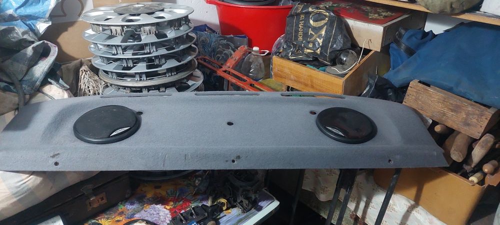 Продам Заднюю полку под Динамики на Ланос