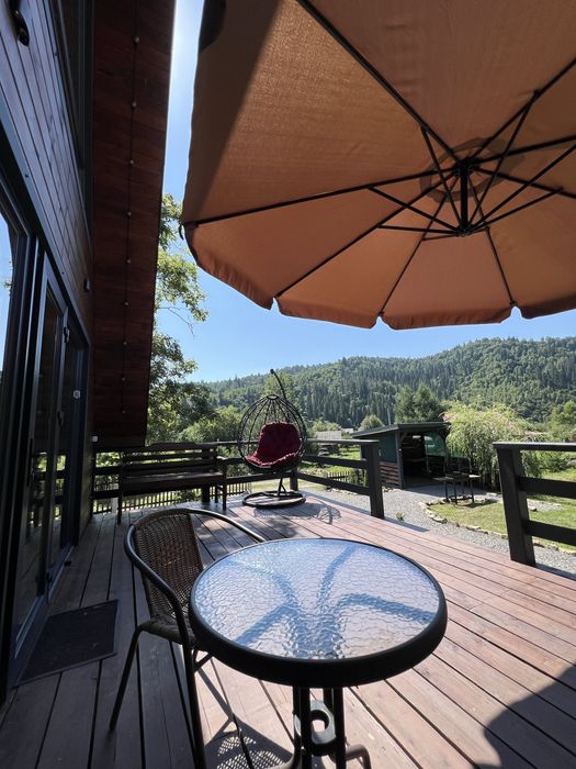 Оренда котедж з чаном в Карпатах у стилі А-фрейм