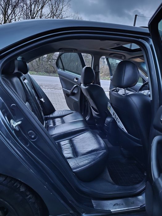 Продам Автомобіль Honda Accord 7