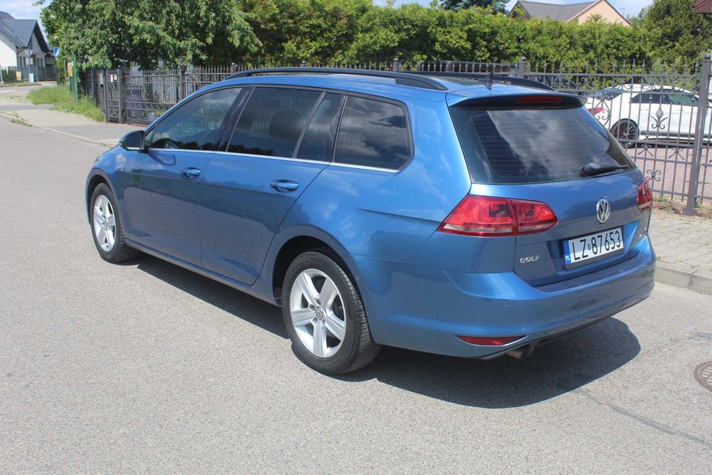Volkswahen Golf bogata wersja Blumotion.Piekne auto w super stanie