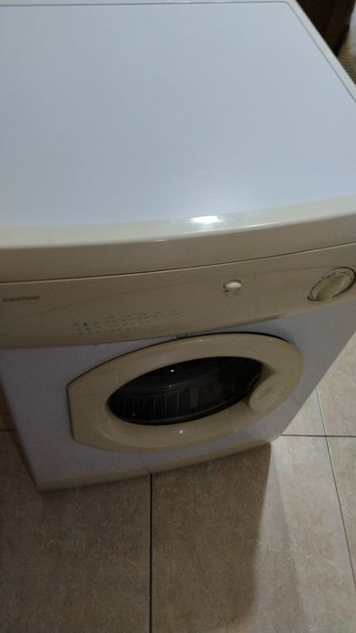 Máquina de secar roupa ler anúncio até ao final