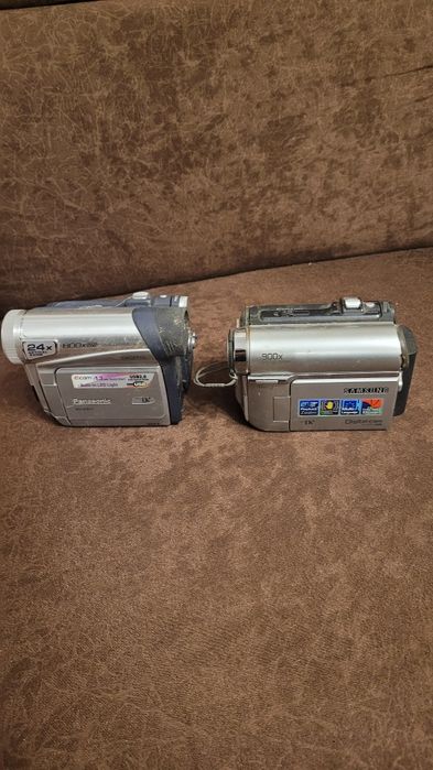 Продам 2 відеокамери Самсунг