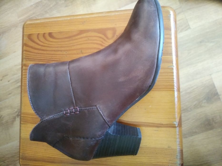 Skórzane brązowe botki damskie Jana 38,5