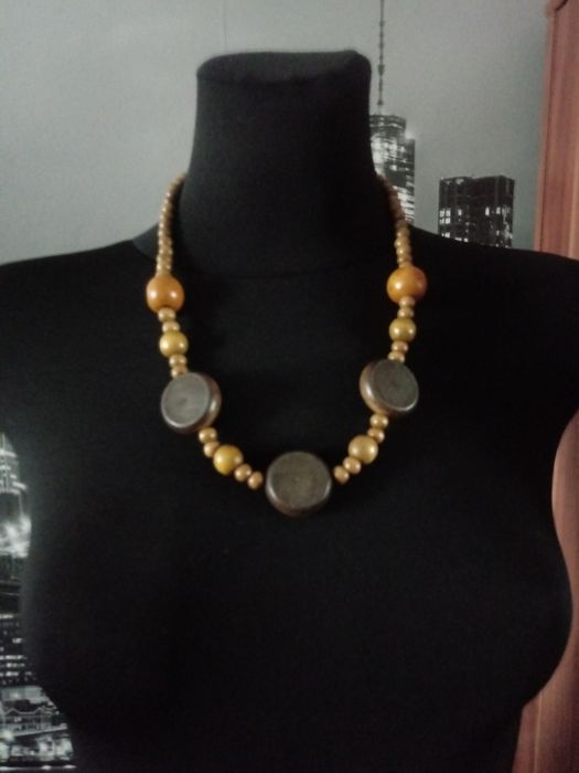 Naszyjnik korale brąz