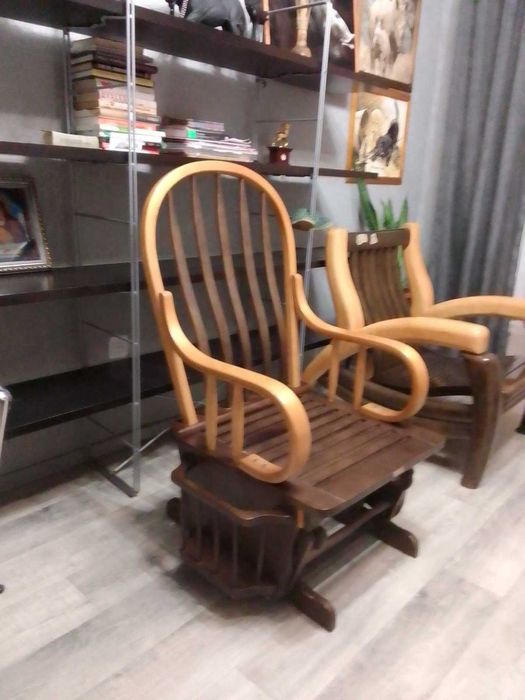 Кресло-качалка коллекционной мебели Ленд Бонд.