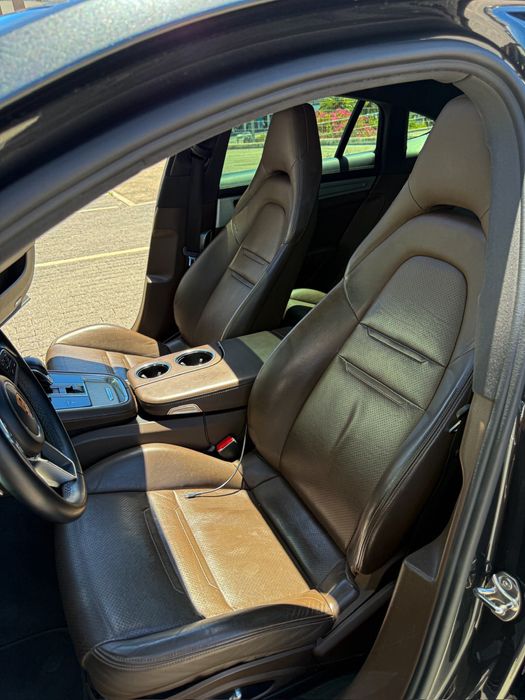 Porshe Panamera 4 E- Hybrid sport