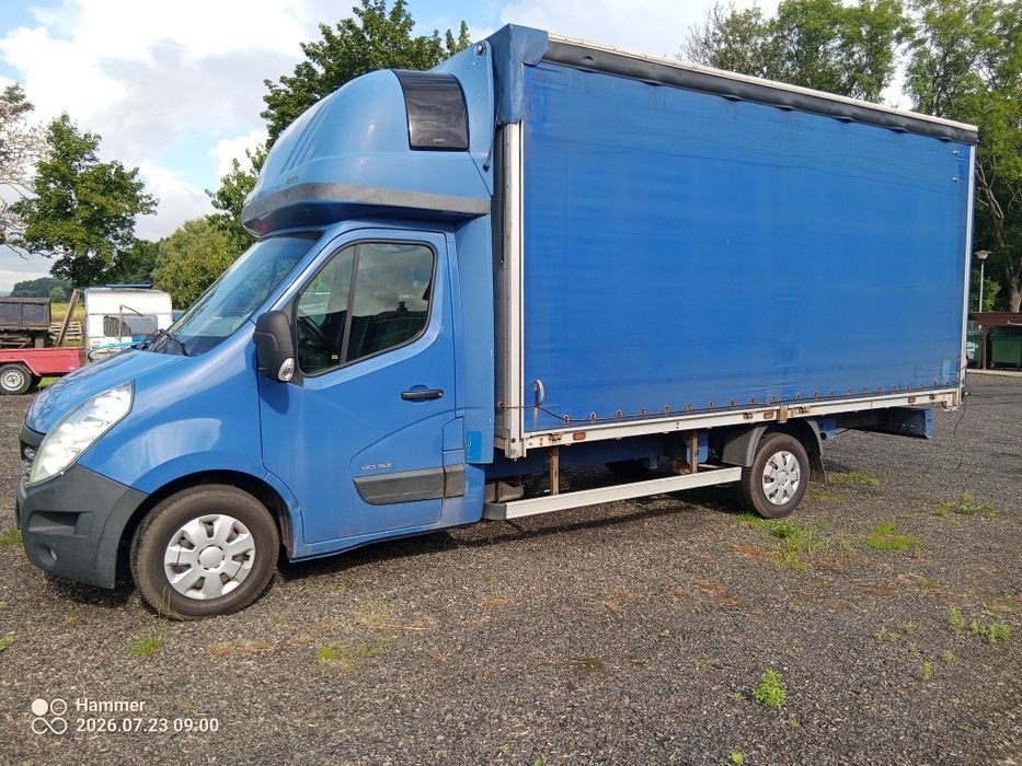 Renault Master  z kurnikiem
