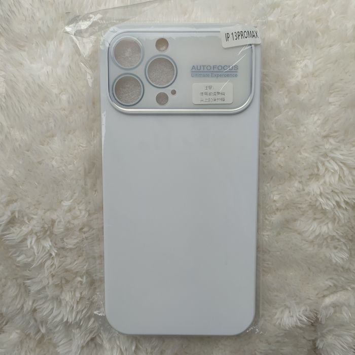 Продаю новые чехлы  iPhone 13 pro Max бампер soft tach