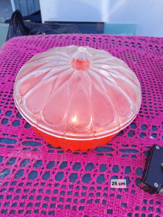 Bomboneira em plástico