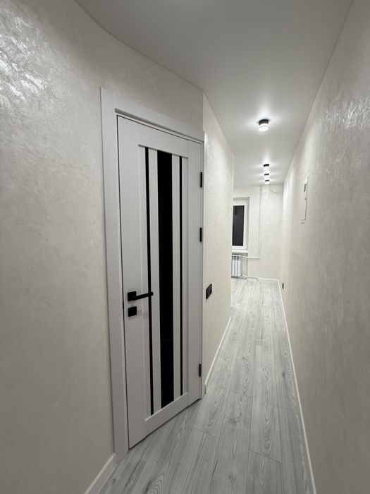 Перша Здача! 2 кімнатна з роздільними кімнатами вул. Небесної Сотні