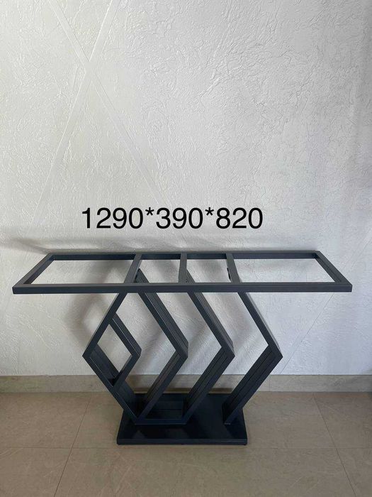 Підстілля, каркаси, опори, ножкі лофт