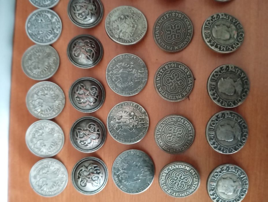 Гудзики на одяг інше (ссср)