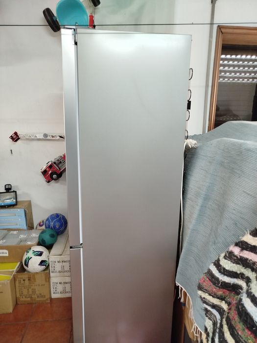 Frigorífico Combinado INDESIT