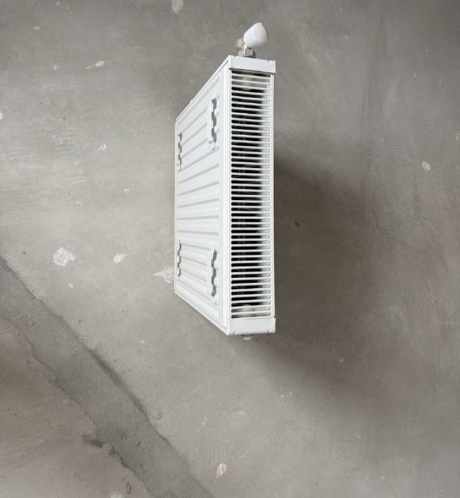 Продам  стальной радиатор!