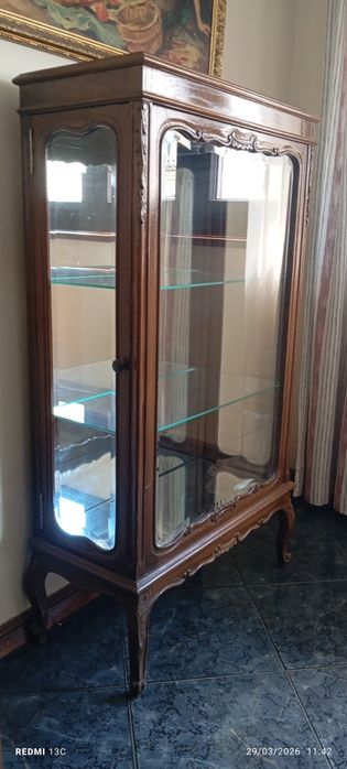 Cristaleira , vitrine de estilo clássico,  Vintage