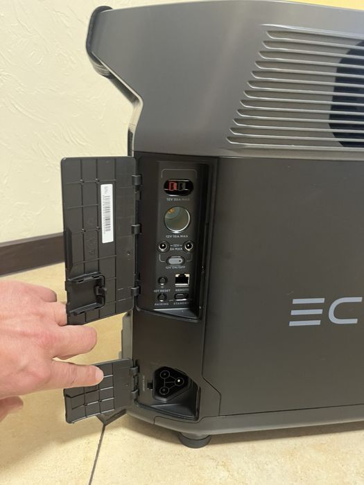 Зарядна станція EcoFlow DELTA Pro -3600