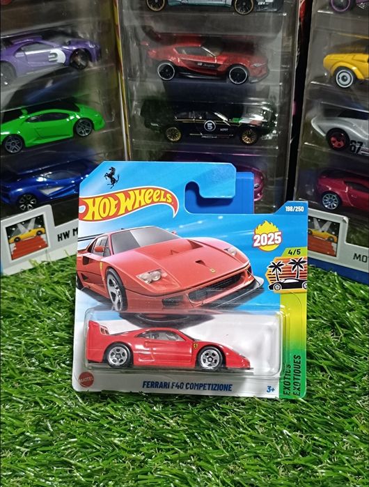 Hot Wheels Ferrari F40 Competizione