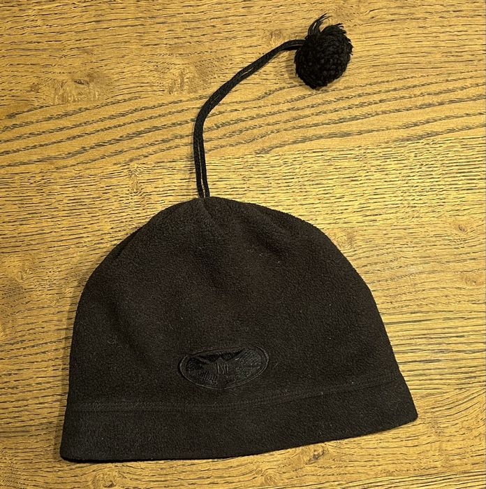 Czapka polarowa z pomponem