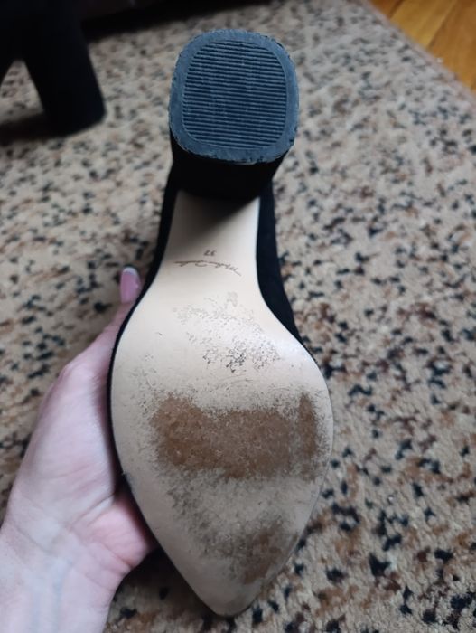 Натуральні замшеві туфлі