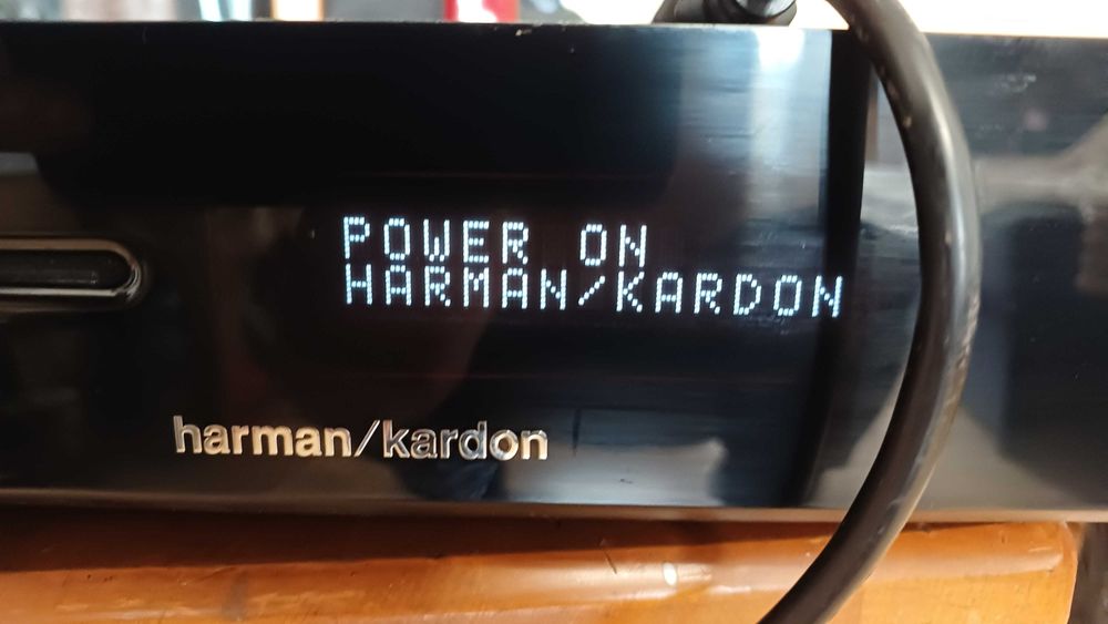 Amplituner Harman Kardon BDS 575
