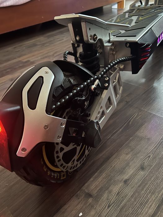 Електросамокат Ruitoo