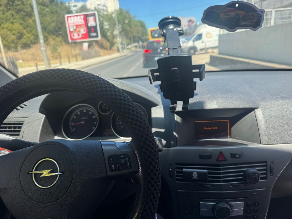 Opel Astra Year 2005,Very good condition