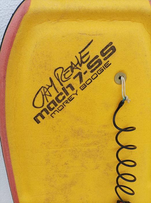 Prancha de bodyboard Morey Boogie Jay Reale Mach 7-SS (1992)
Uma das m
