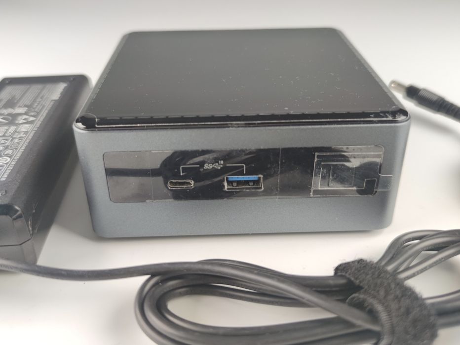 Компактний ПК Intel NUC 10 i5 (NUC10i5FNH) 16 GB RAM (опція + Dock станція)