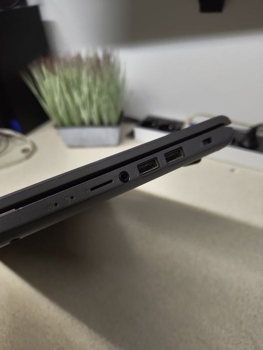 Laptop Asus vivobook x515ja i5 16gb 512gb