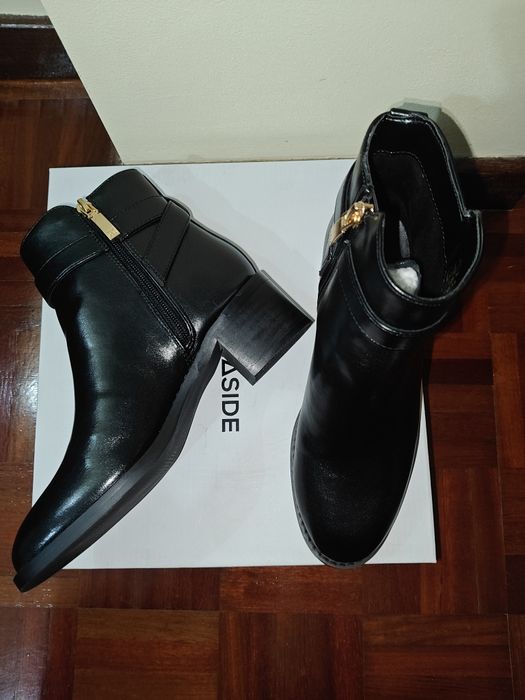 Botins Ankle preto efeito pele