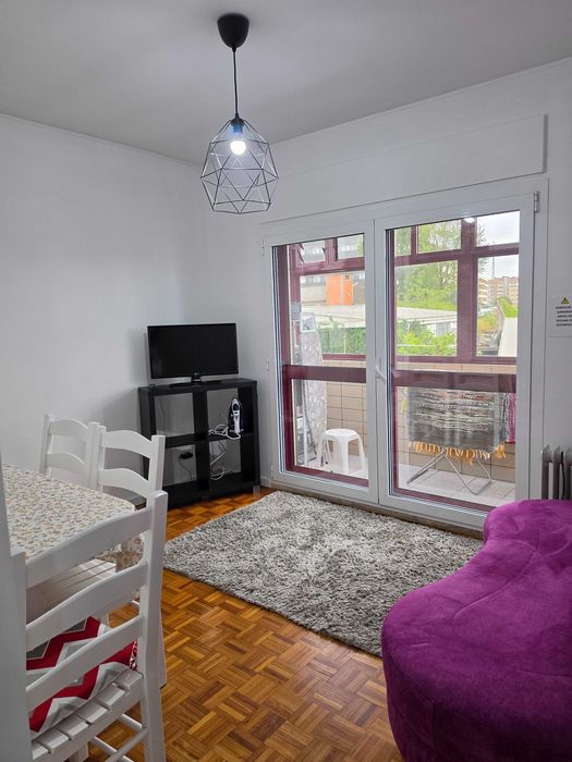 Quarto junto ao ISCAP e Hosp. S. João
