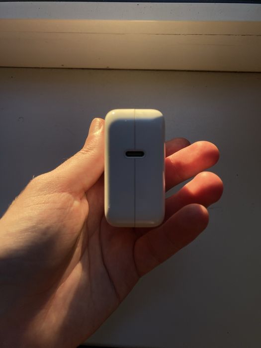 Зарядный блок Apple 30W