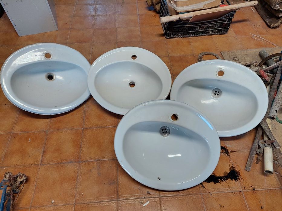 Lavatórios em cerâmica