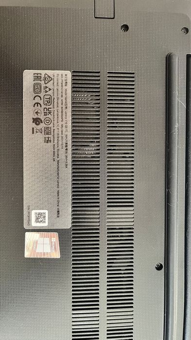 Lenovo V15-ITL 15,6" I3-1115G4 8GB 256GB SSD W10