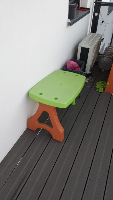 Domek ogrodowy/balkonowy ze stolikiem