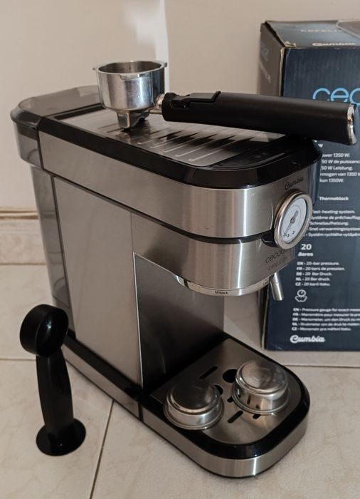 Máquina de café Cecotec Cafelizzia 790