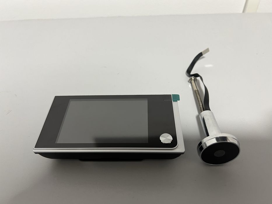 Olho mágico digital com monitor