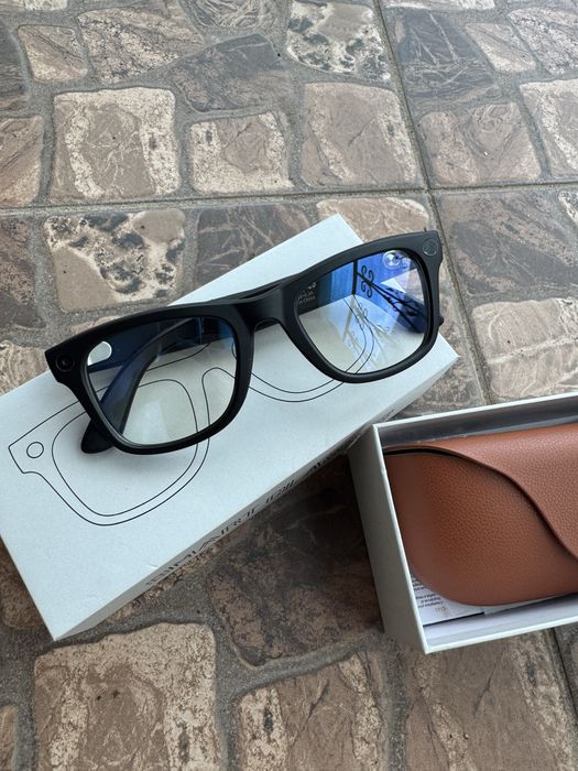 Розумні окуляри Ray-Ban