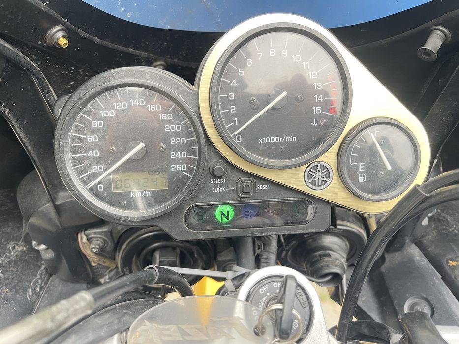 Yamaha FZS 600 Fazer