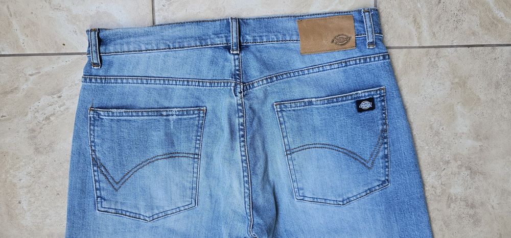 Dickies męskie spodnie dżinsowe rozmiar W33 L32 stan bardzo dobry wymiary na zdjęciach