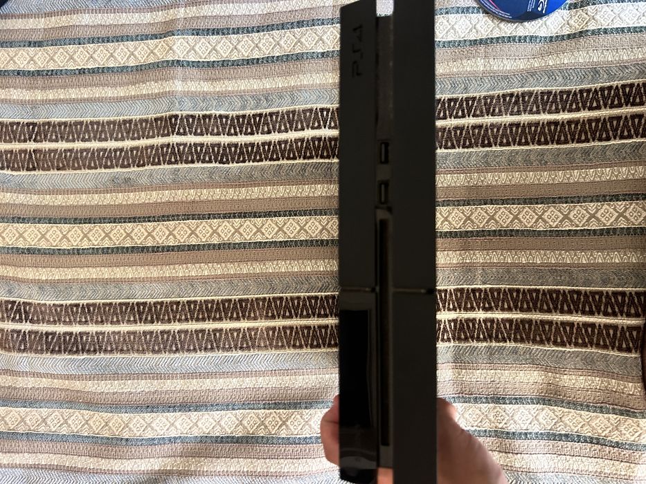 PlayStation 4 500gb
