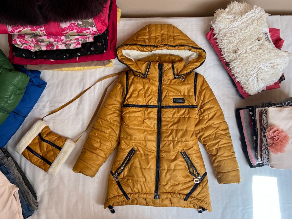 Куртка 116-122 зимова 6-7 років плащ