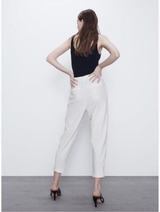Кремові брюки Zara, m