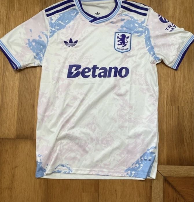 camisola aston villa