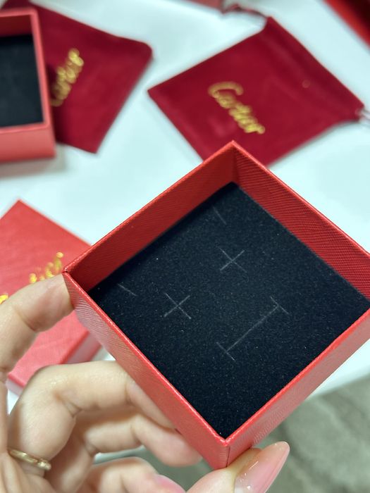 Упаковка під прикраси  коробка пакет пильник картьє картье cartier