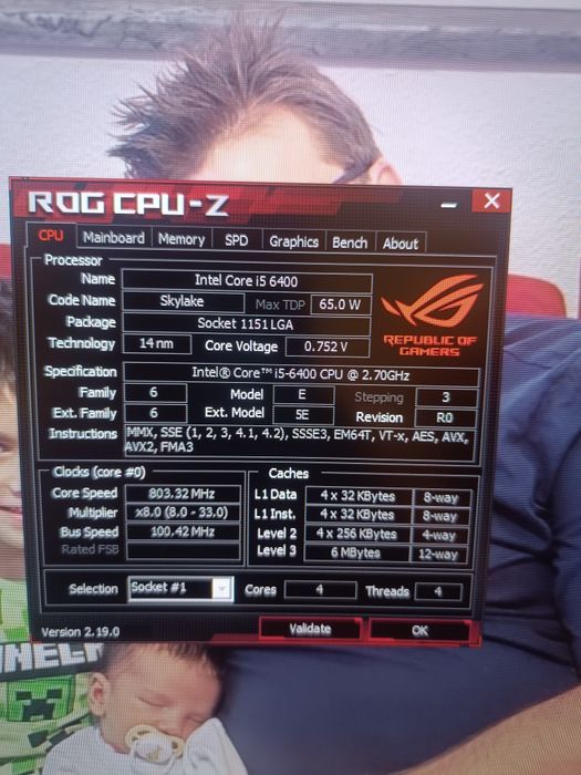 PC completo a funcionar em pleno