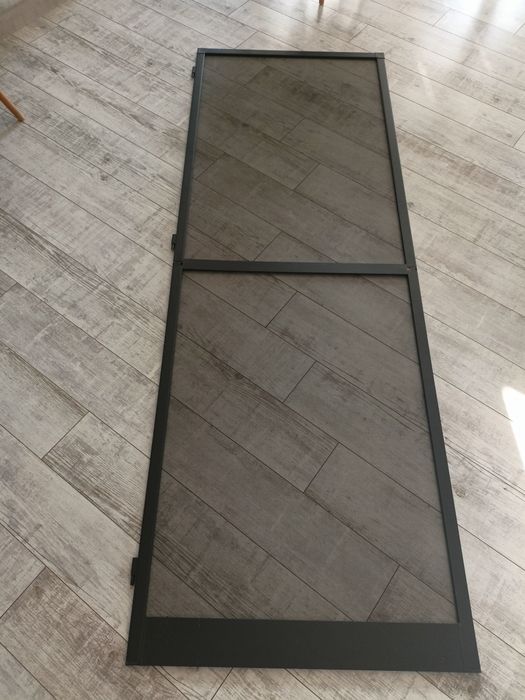 Moskitiera drzwiowa balkonowa ciemna