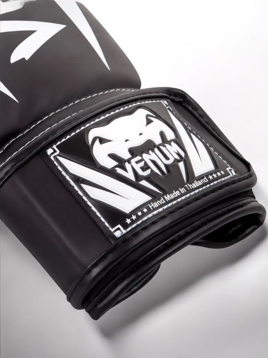 Боксерські рукавиці VENUM рукавички для боксу 10  унцій перчатки