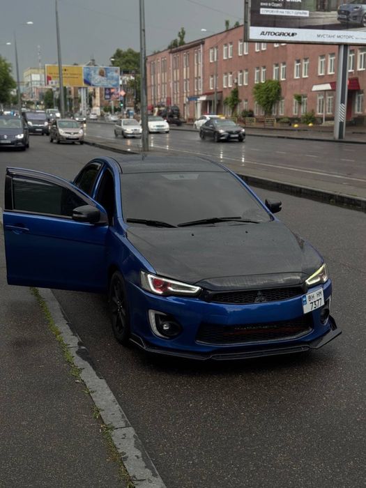 2017г Limited edition LancerX 2.0 автомат такси оренда аренда авто